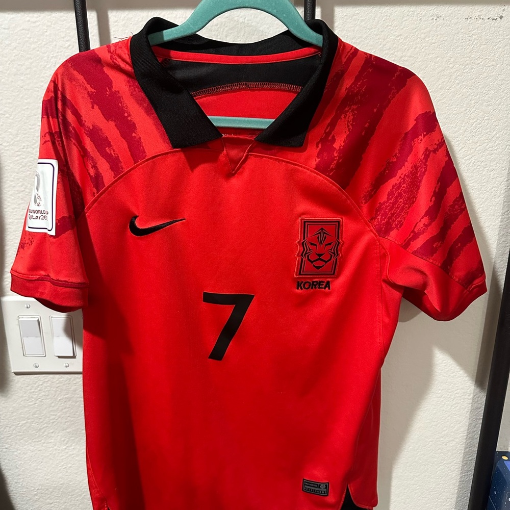 Son Heung Min soccer Jersey Red FIFA World Cup  adult small